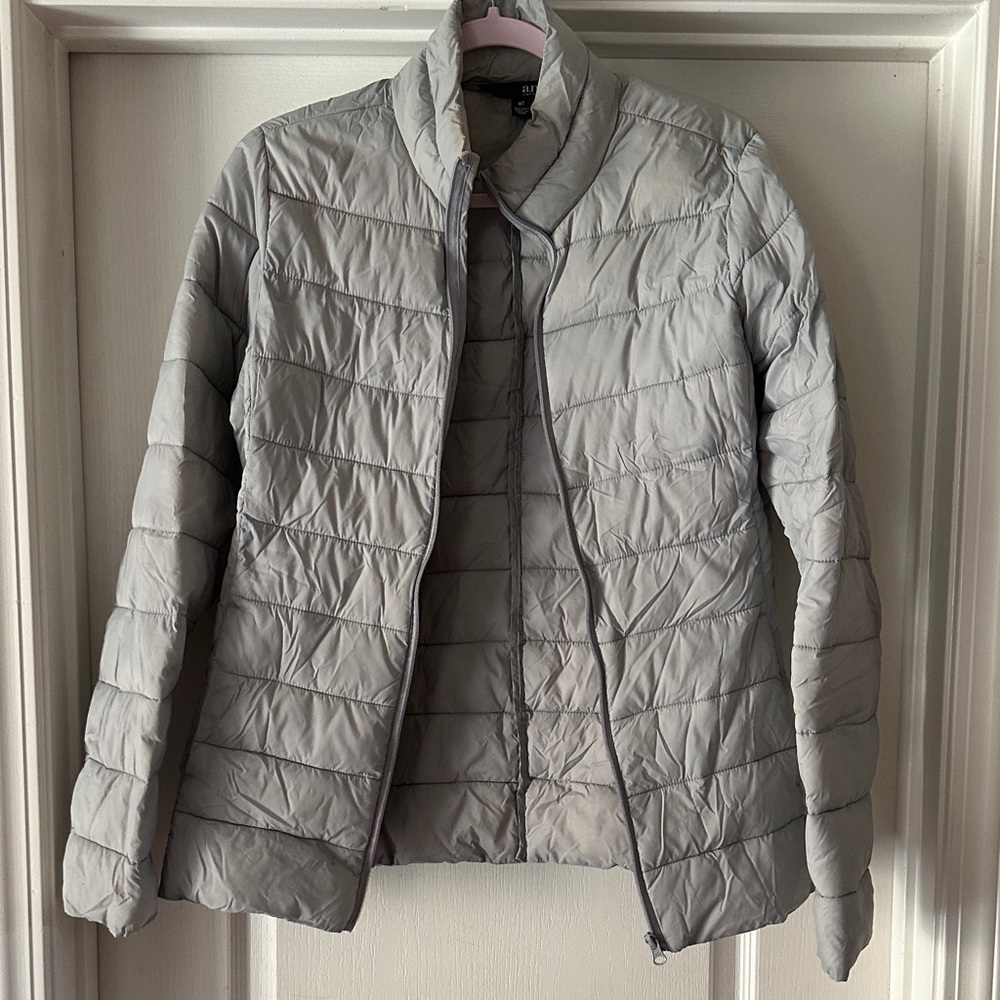 a.n.a Women's Light Gray Puffer Jacket